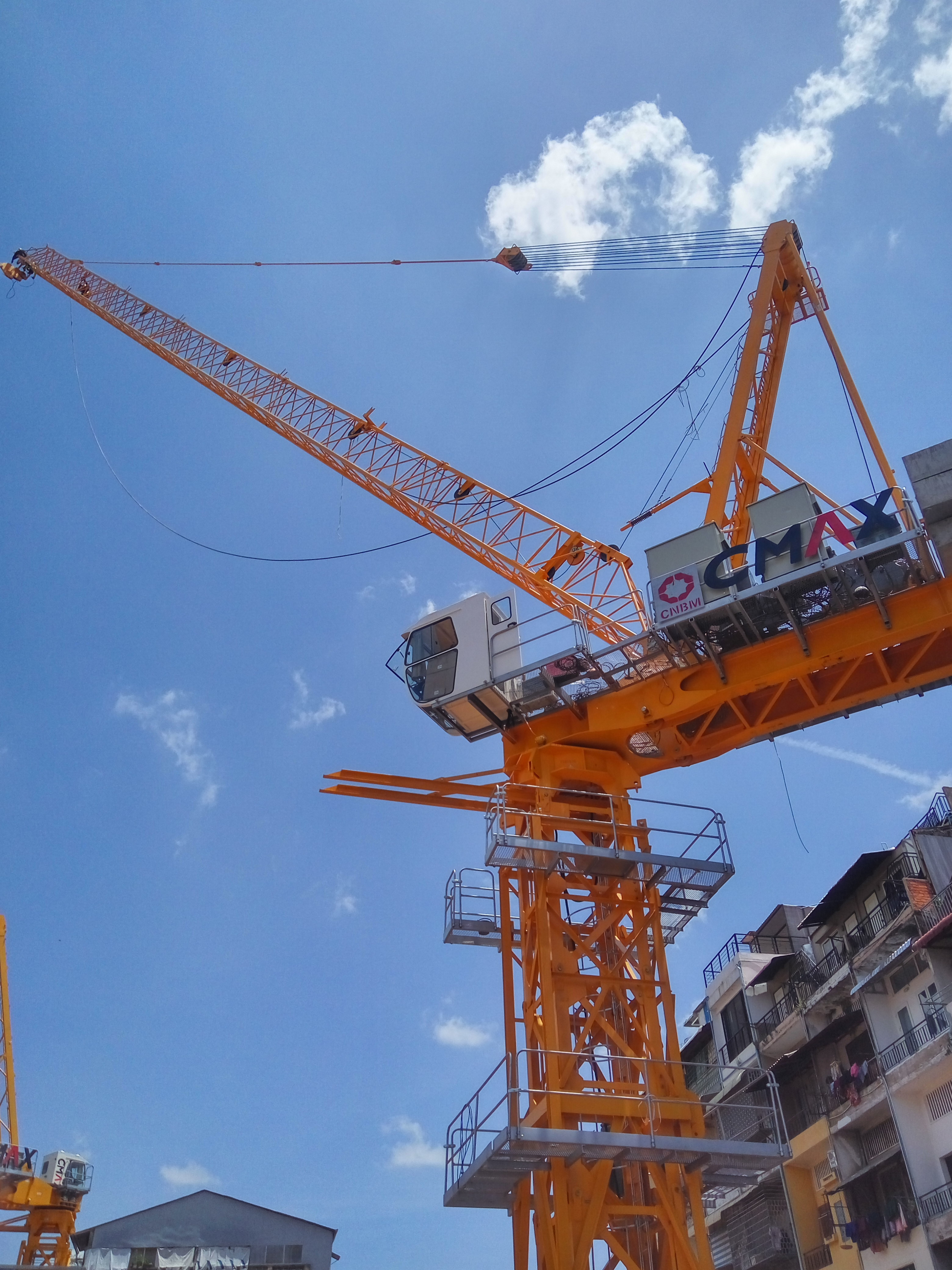 TCD4522 Luffing Tower Crane With Good Price and High Configuration