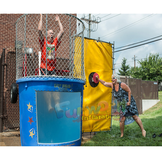 Commercial dunk tank game bounce houses with water slides dunking machine dunk tank