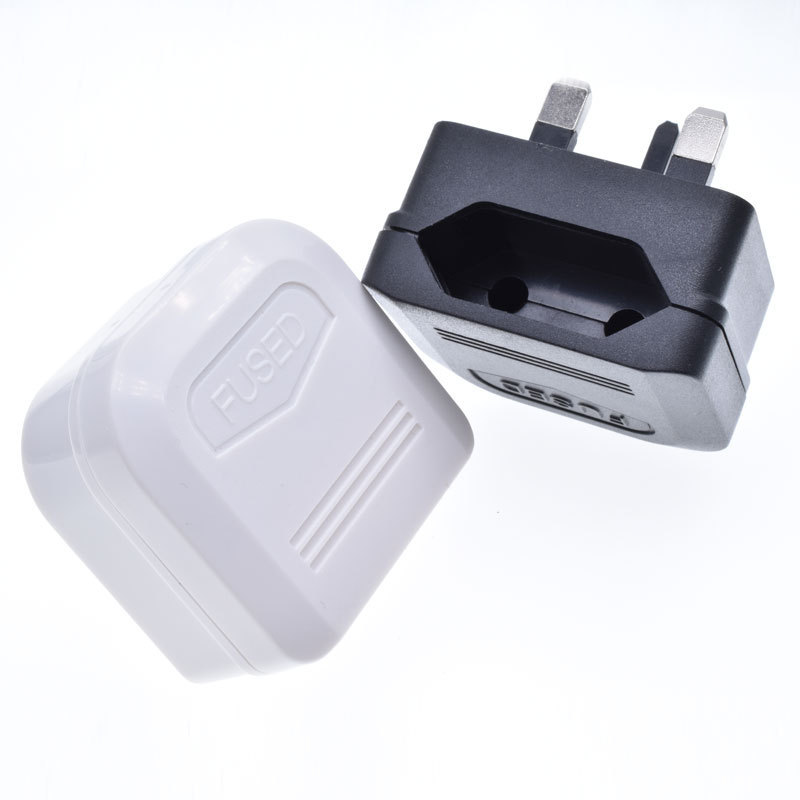 Hot sales universal electric EU to UK ac wall plug adapter for travel hotel 2pins euro to uk 3pins adaptor for electric blanket