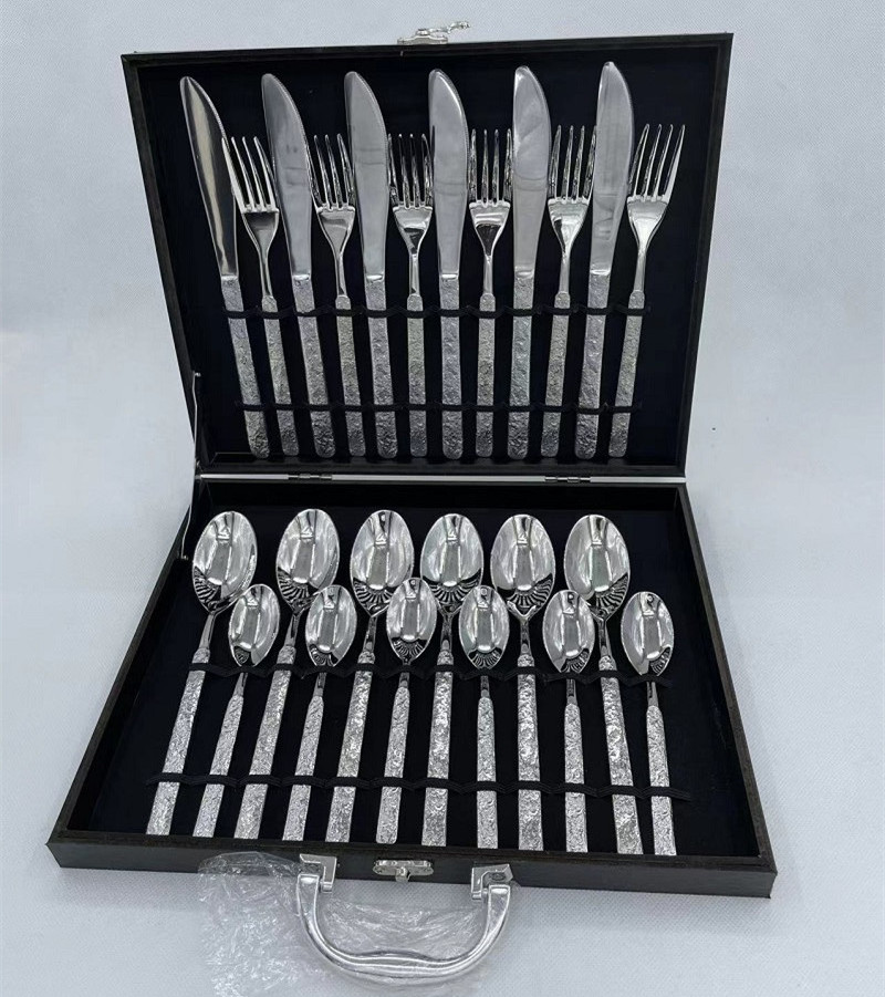 High End Silverware Knife Spoon Fork Set 18/10 Stainless Steel 24pcs Cutlery Set Gold Flatware Set