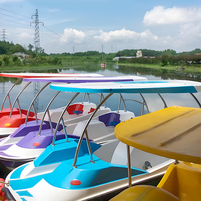 Hot Sale Amusement Par Pedal Boat Fiberglass Play With Family and Friends Water Equipment Pedal Boat