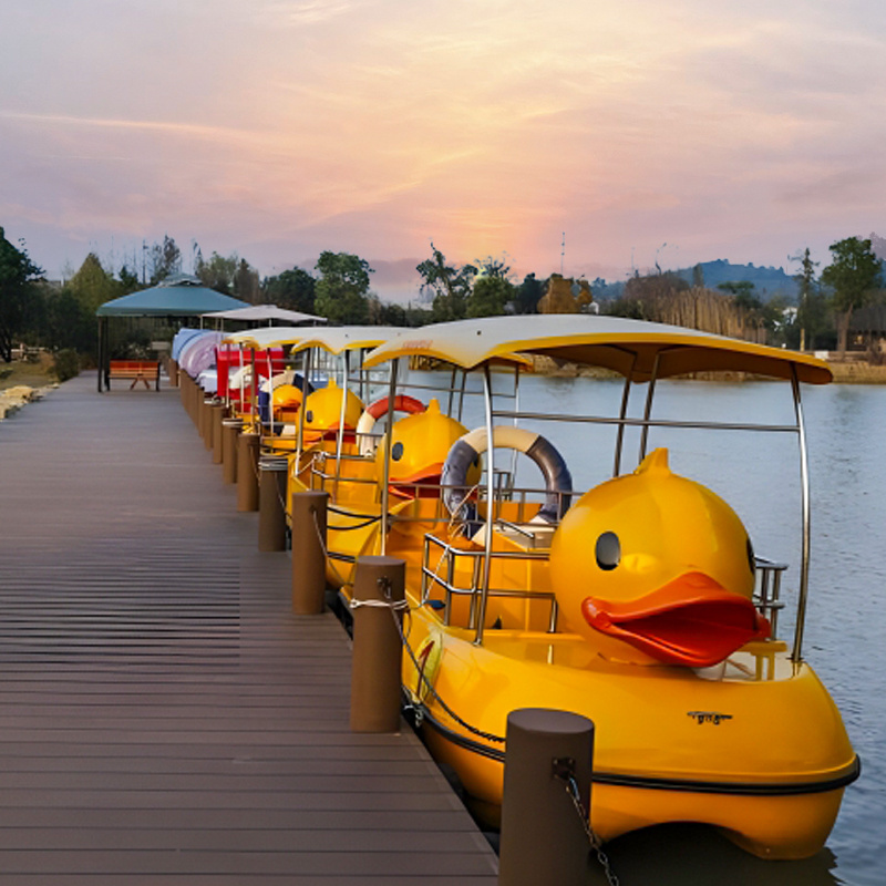 Wholesale Factory Nice Price Big Yellow Duck  Leisure Fiberglass Pedal Boats for Sale