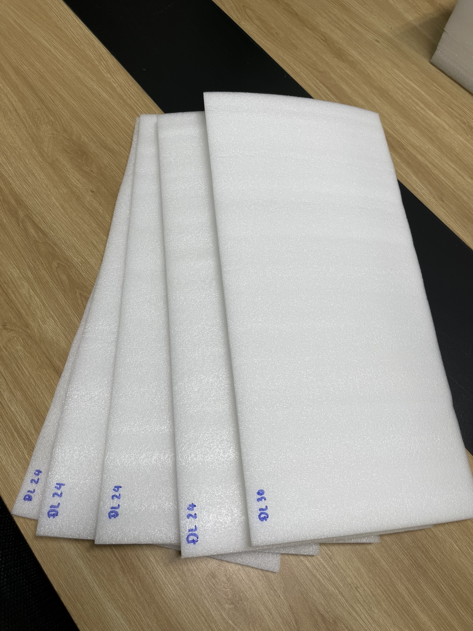 EPE foam sheets Expandable Polyethylene Foam Rolls High Density Custom