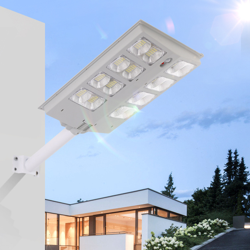 New model IP67 300W 400W 500W  outdoor led solar street light Waterproof with sensor remote control