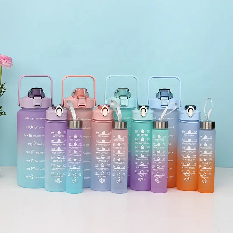 3pcs set 2000ml 900ml  500ml gradient bear Plastic bottle portable small large frosted plastic water bottles wholesale