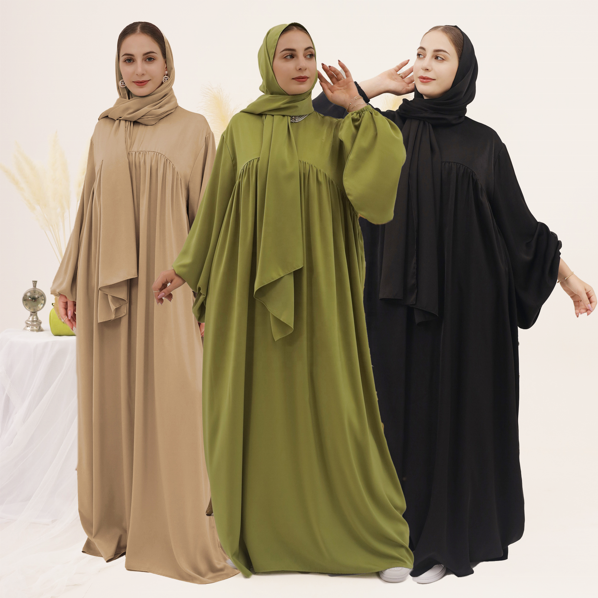 Latest High Quality Dubai Modest Abaya Muslim Women Dress Puff Sleeve Velvet Satin Casual Abaya with Matching Hijab Set