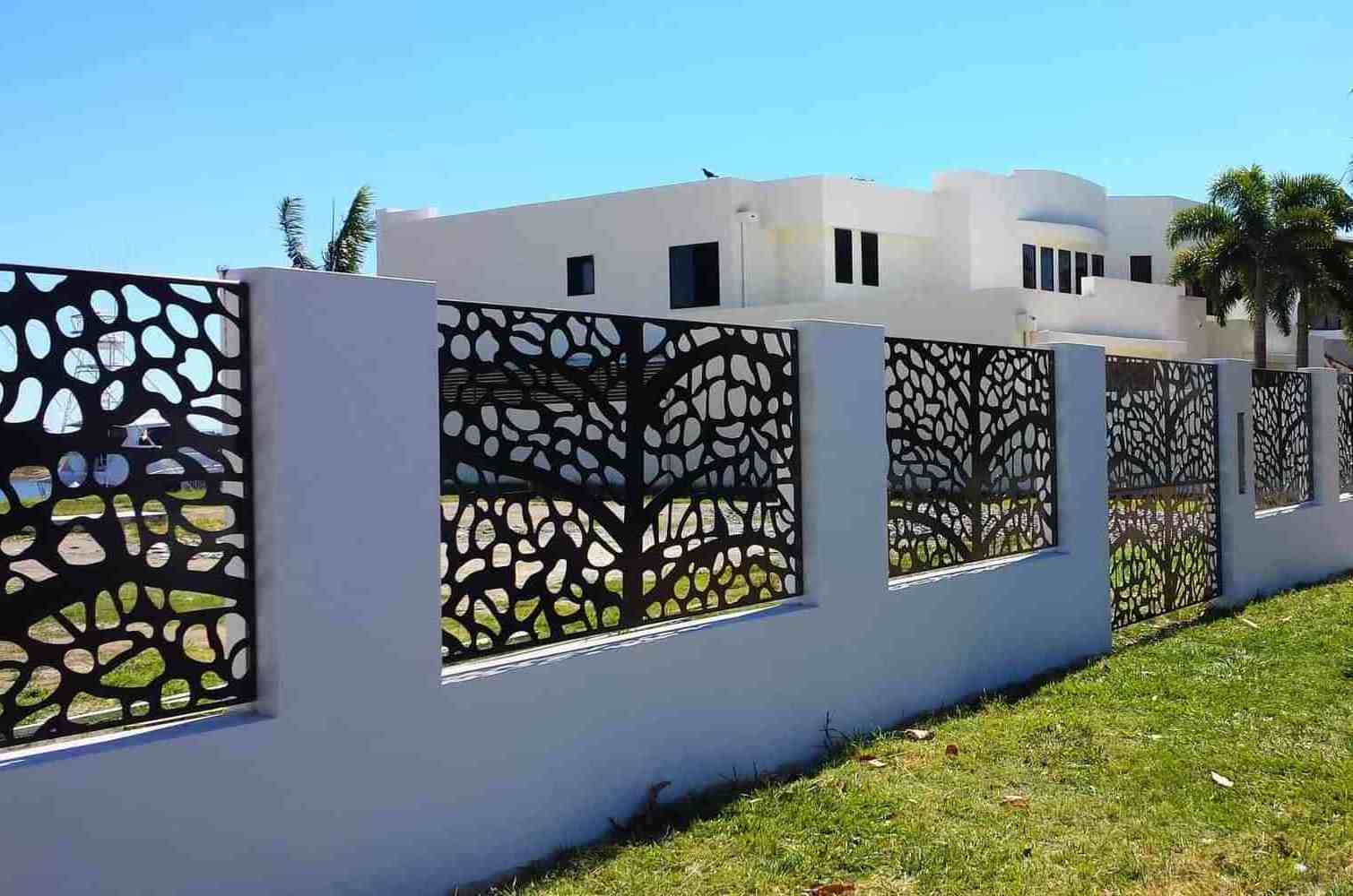 1.5meters high outdoor sliding foldable wrought iron small cat garden picket wall  fence panel pvc post