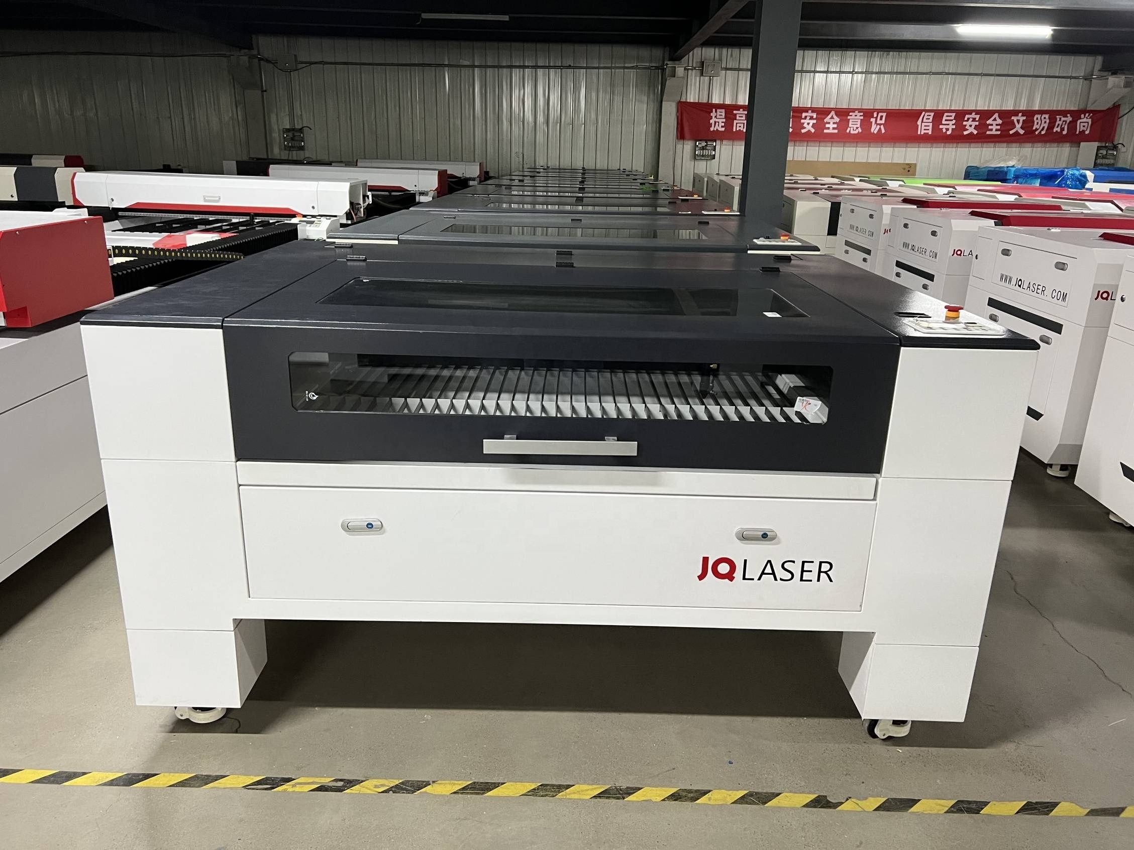 JQ Laser High Quality Engraving Machine 2024 1390 150w Co2 Laser engraving Granite Marble Pvc Rubber Leather Acrylic Wood