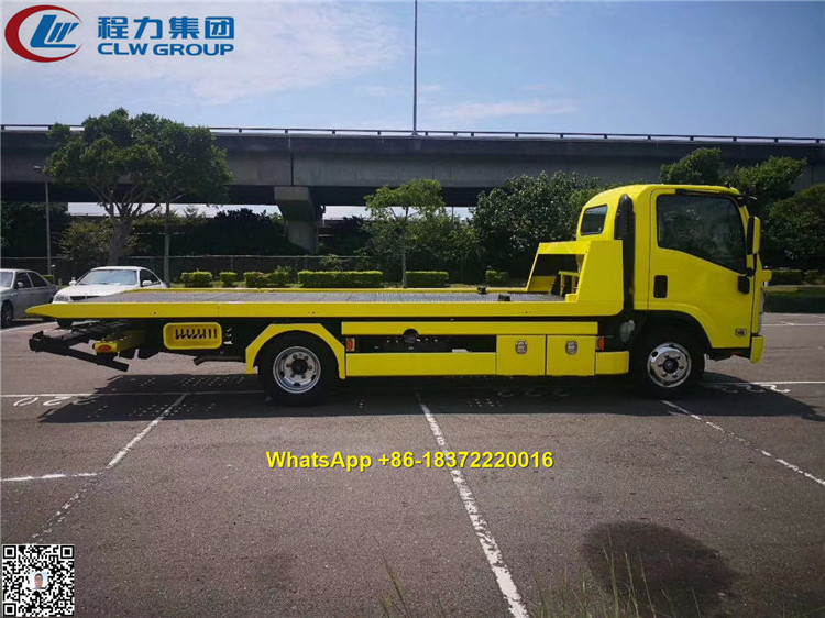 Japan ISUZU 700P 5 tons 6 tons wrecker tow truck for sale