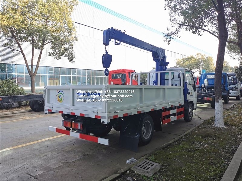 Qing ling lsuzu elf boom truck crane 2 tons telescopic hydraulic stick crane truck