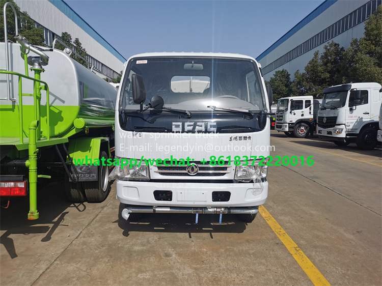 China low price dongfeng 5000 liter water sprinkler tanker water truck water truck price for sale