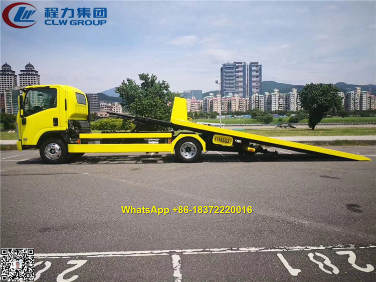 Japan ISUZU 700P 5 tons 6 tons wrecker tow truck for sale