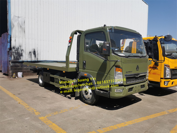 Sinotruk HOWO RHD light duty 3 ton car rescue tow wrecker flatbed truck for sale