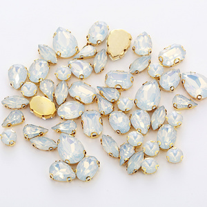 Wholesale Mixed Shape 50pcs White Opal Rhinestones With Gold Claw Flatback Sewing Craft Accessories Resin Rhinestones With Holes