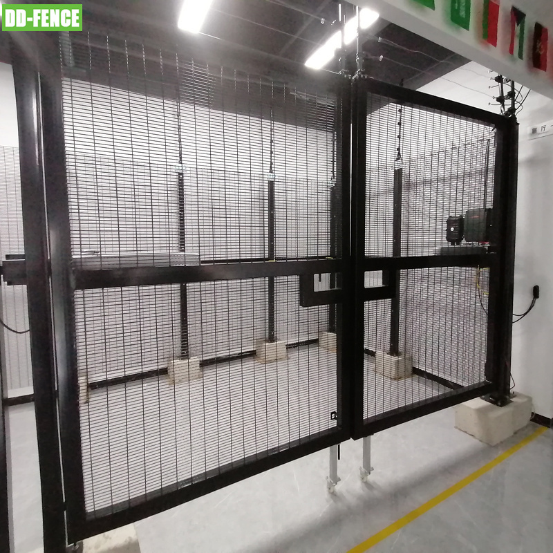 Chinese Manufacturer Professional Pvc Coated Metal Iron Aluminium Manual Sliding Gate Double Swing Gate Cantilever Gate Supplier