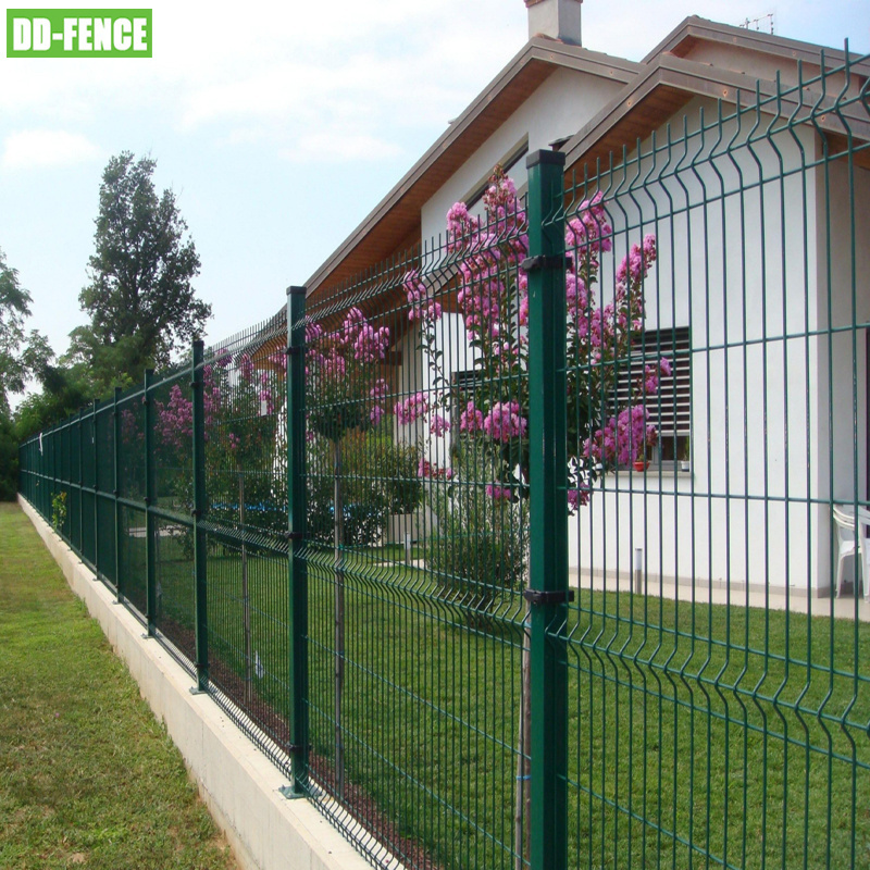 Wholesale V Folding Welded Wire Fence Panel Perimeter Wall 3D Mesh Fence for Road Garden Land School Playground Park Railway