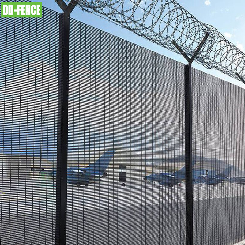 Hot Dipped Galvanized 1.8m High Security Fencing 358 Welded Wire Mesh Fencing Anti-Cut Anti Climb Fence with Razor Barbed Wire