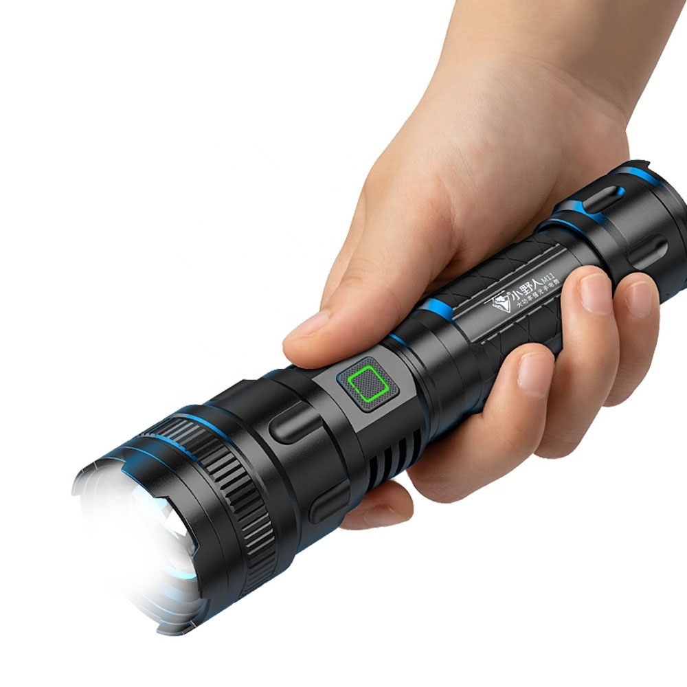 1000 Lumen Powerful Aluminum Alloy Handheld Flashlight LED Zoomable Water Resistant Fishing Torch for Outdoor