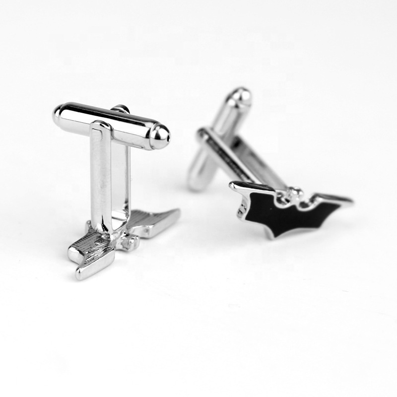 Factory directly provide high quality alloy cuff links metal silver bat man funny cufflinks for men