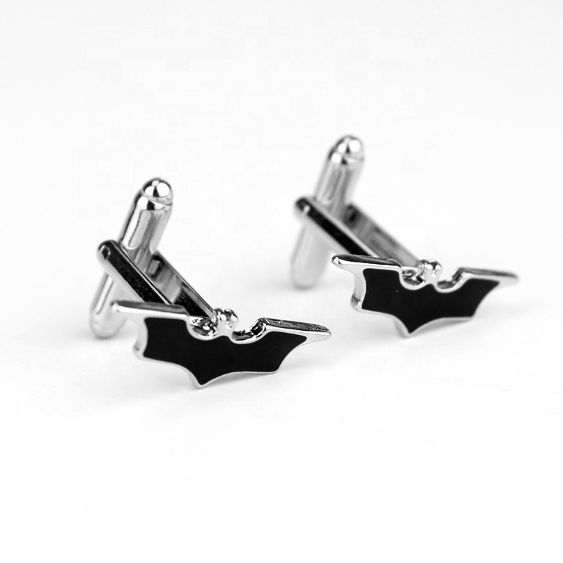 Factory directly provide high quality alloy cuff links metal silver bat man funny cufflinks for men