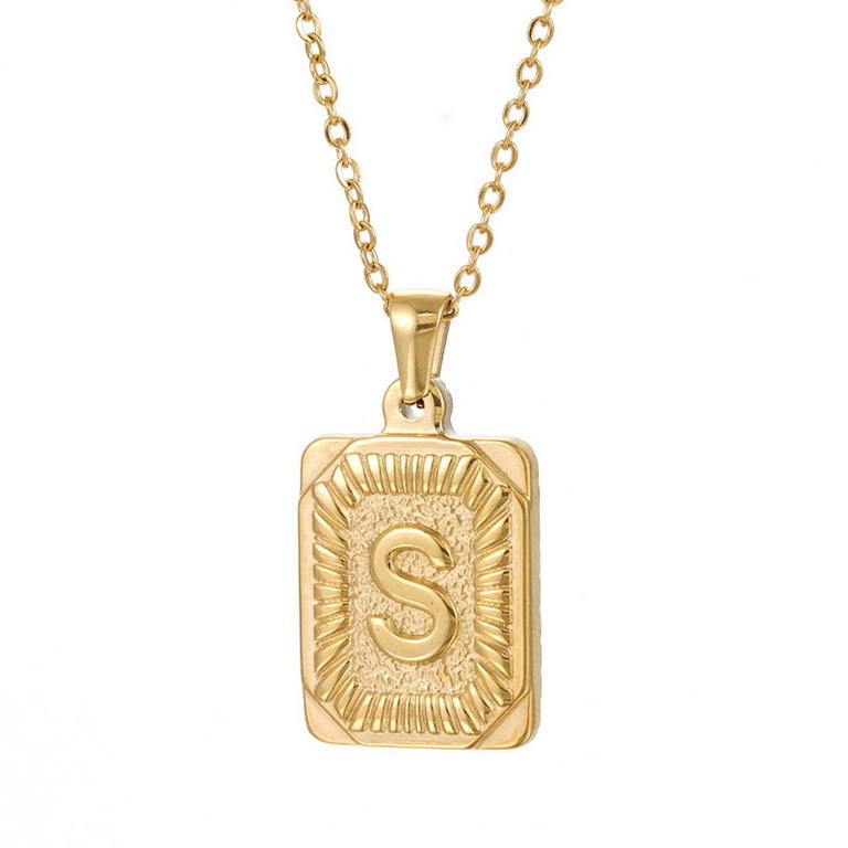 Hot selling men  18K gold square stainless steel letter pendant hip hop fashion English letter necklace