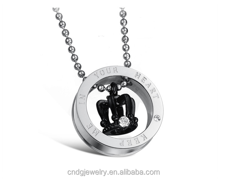 Stainless diamond-encrusted crystal heart crown necklace with titanium steel ring pendant