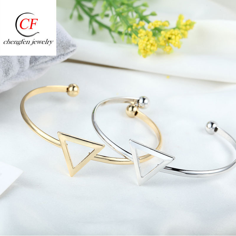 Gold Bar Bangle Elastic Bangle Bracelet Saudi Gold Arm Cuff Bracelet With A Triangle In The Middle Pure 18K Gold Plated BANGLES