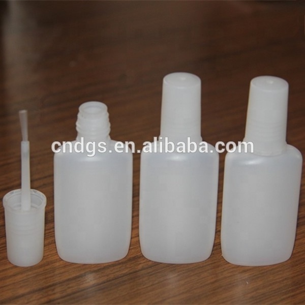 Ethyl cyano acrylic glue for sticking the nails