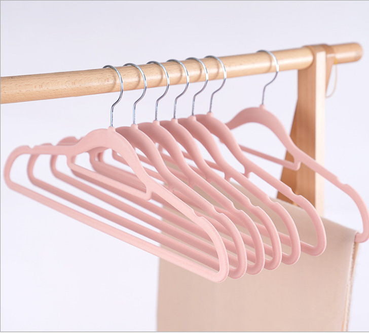 Factory Direct Morden Luxury Display Hangers Flocking Plastic Antiskid Cloth Coat Suit Space-Saving Hanger