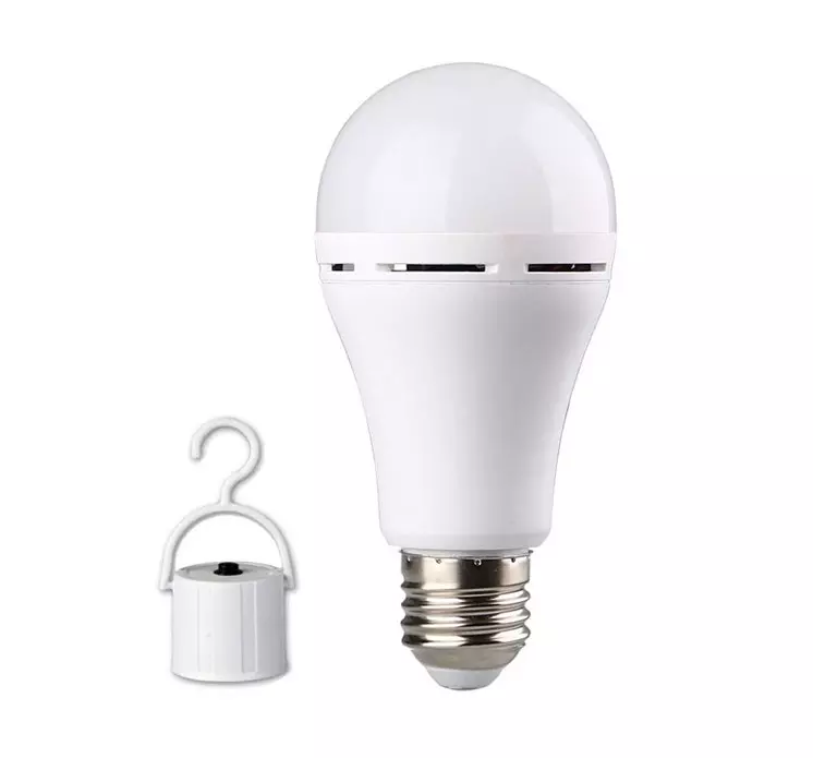 Outdoor High-power Emergency Bulb 9W B22 E27 Rechargeable LED Bulb Lighting