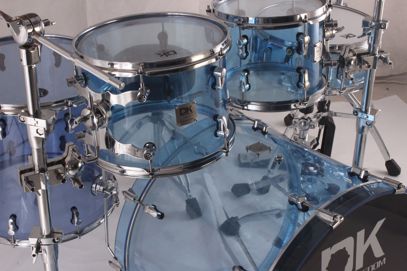 China  manufacturers finest Price acrylic shell musical drums custom drum kits