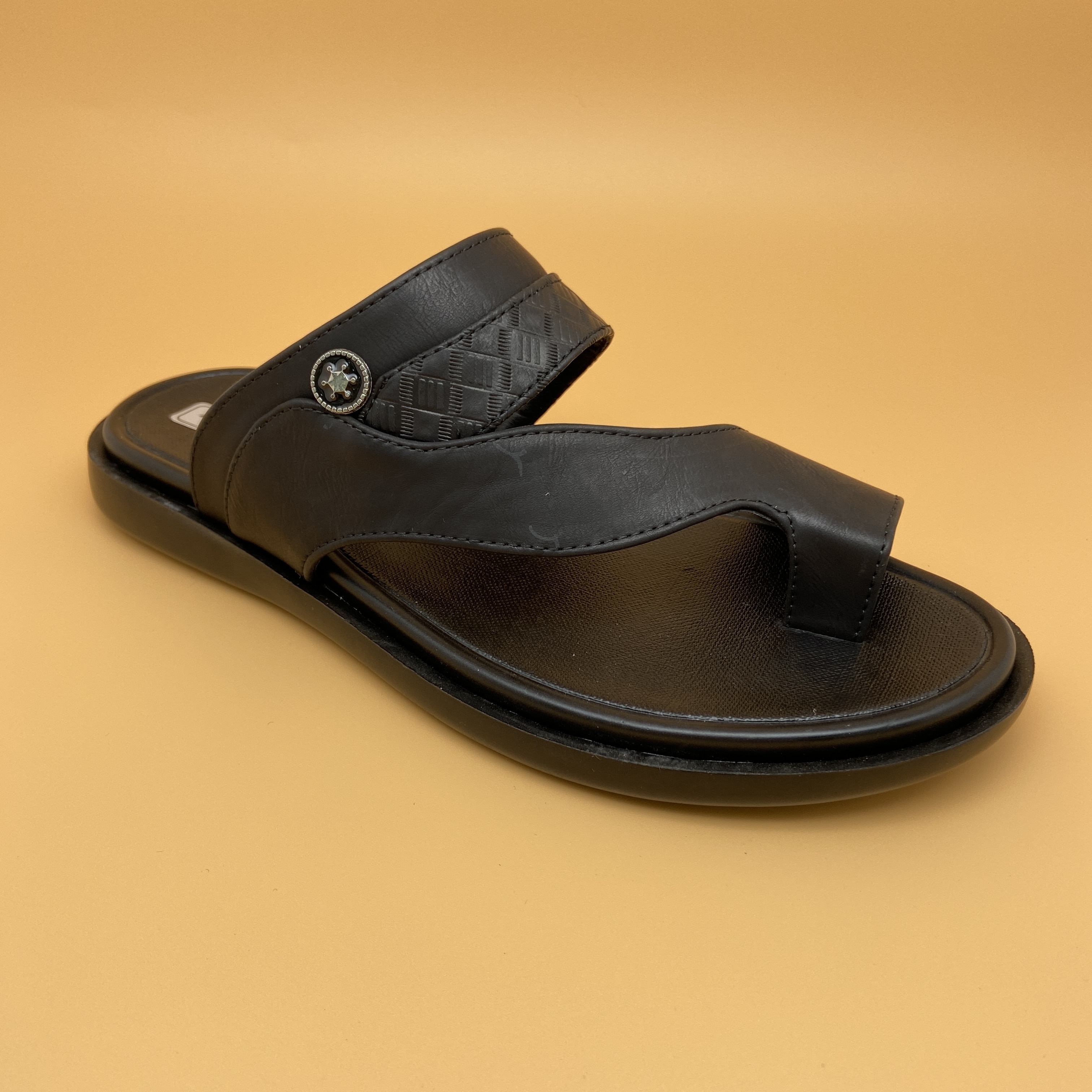 Fashionable and Personalized Men's Wholesale Breathable Lug Sole Flat Luxury Leather Slipper Manufacturers Sandal Arabe