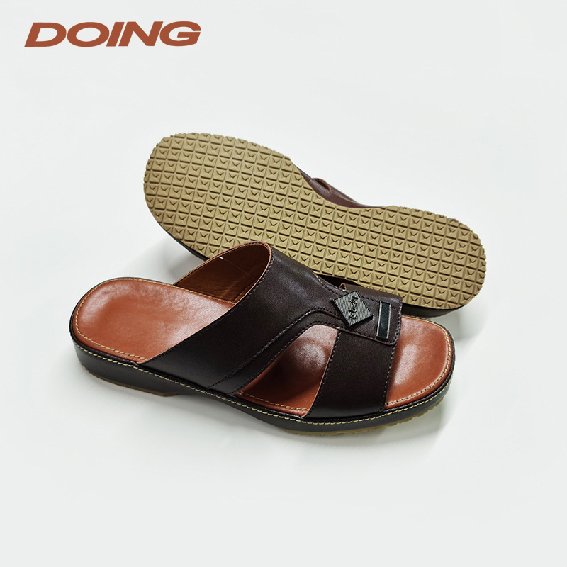 Wholesale custom logo flat arab dubai shoes manufacturer mens arabic sandal men pu leather slippers comfortable sandals