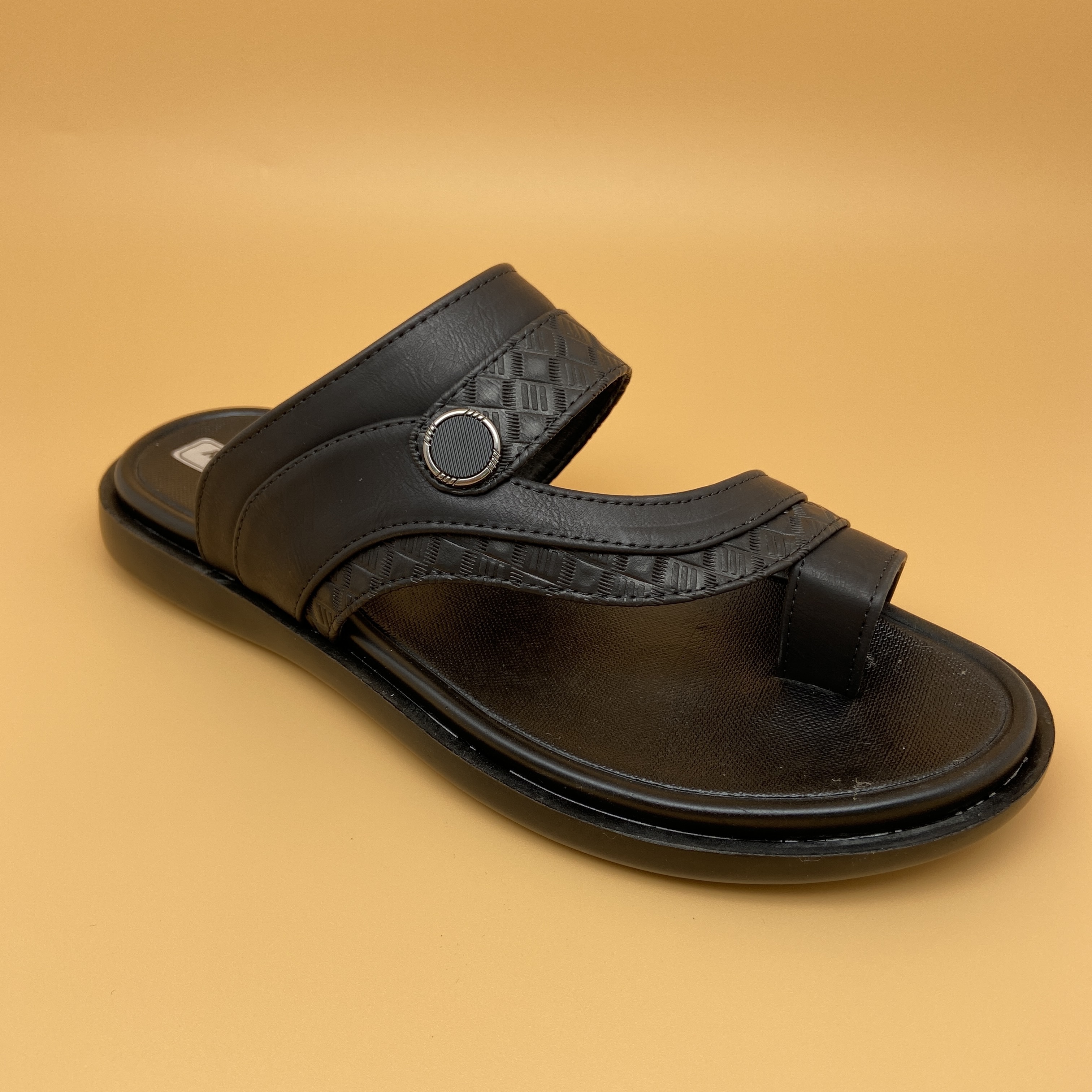 Fashionable and Personalized Men's Wholesale Breathable Lug Sole Flat Luxury Leather Slipper Manufacturers Sandal Arabe