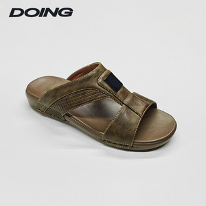 Wholesale 2023 Breathable Flat Luxury Other Leather Slipper Sandale Manufacturers Sandal Arabe En Cuir Pour Homme