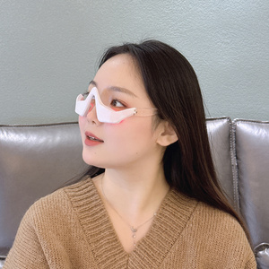 eye massager 2024 3d Eye Vibration Led Red Light Therapy Device Anti-aging Micro-current Ems Eye Massager magic wand device