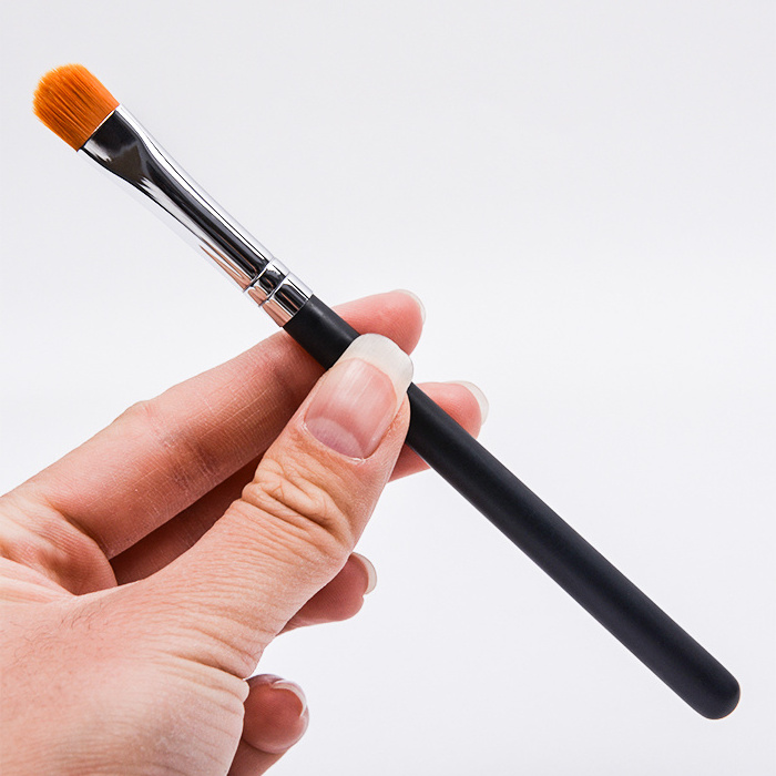 Dongmei Single Eyeshadow Brush Synthetic Wood Good Quality Cruelty Free Eyeshadow Makeup Brush Matte Black