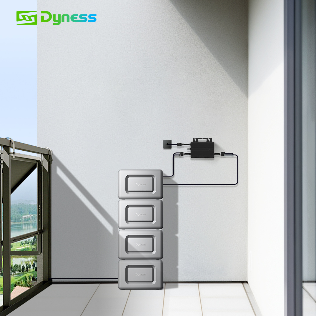 Dyness Plug and play balcony solar system storage kit with PV hub Solar Microinverter 1.6kwh lifepo4 battery 8000 cycle life