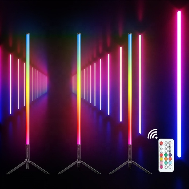 Shenzhen Factory TL-130Plus Large Battery Colorful RGB Tube Light Led Pixel Tube Lights with Remote Control