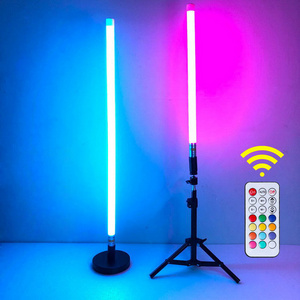 Wholesale led tube light rgb colorful changing remote control  light with usb chargingt and tripod stand