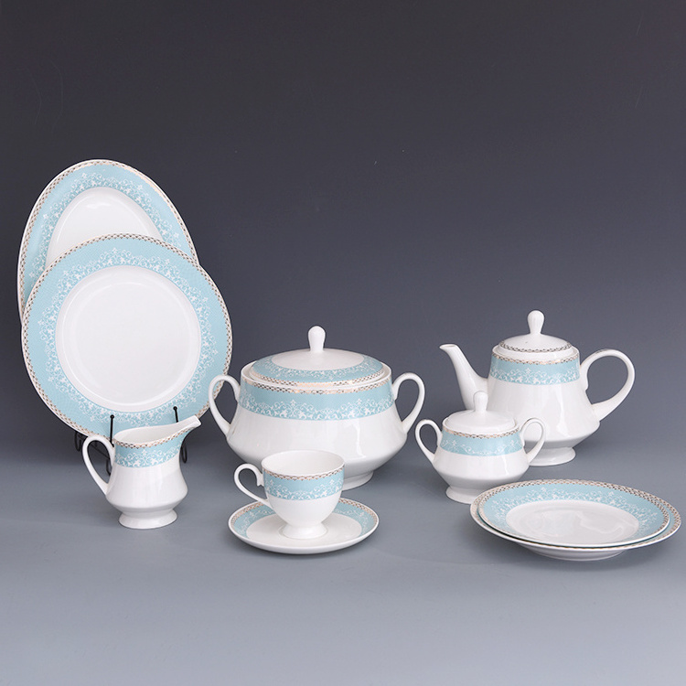 61pcs Fine Bone China dinner set for 8 people of Pakistan market