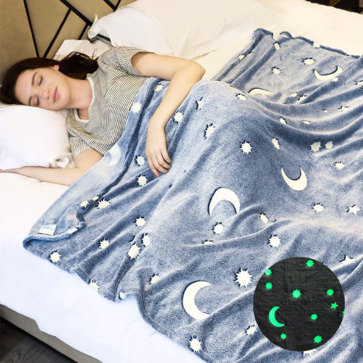 Cheap Super Soft 250gsm Home Office Nap Star Moon Luminous Flannel Throw Blanket Glow in the Dark