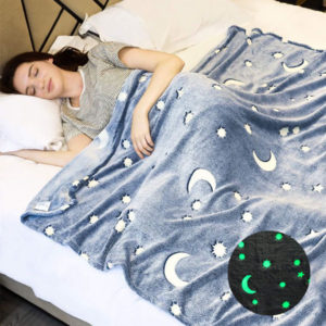 Cheap Super Soft 250gsm Home Office Nap Star Moon Luminous Flannel Throw Blanket Glow in the Dark