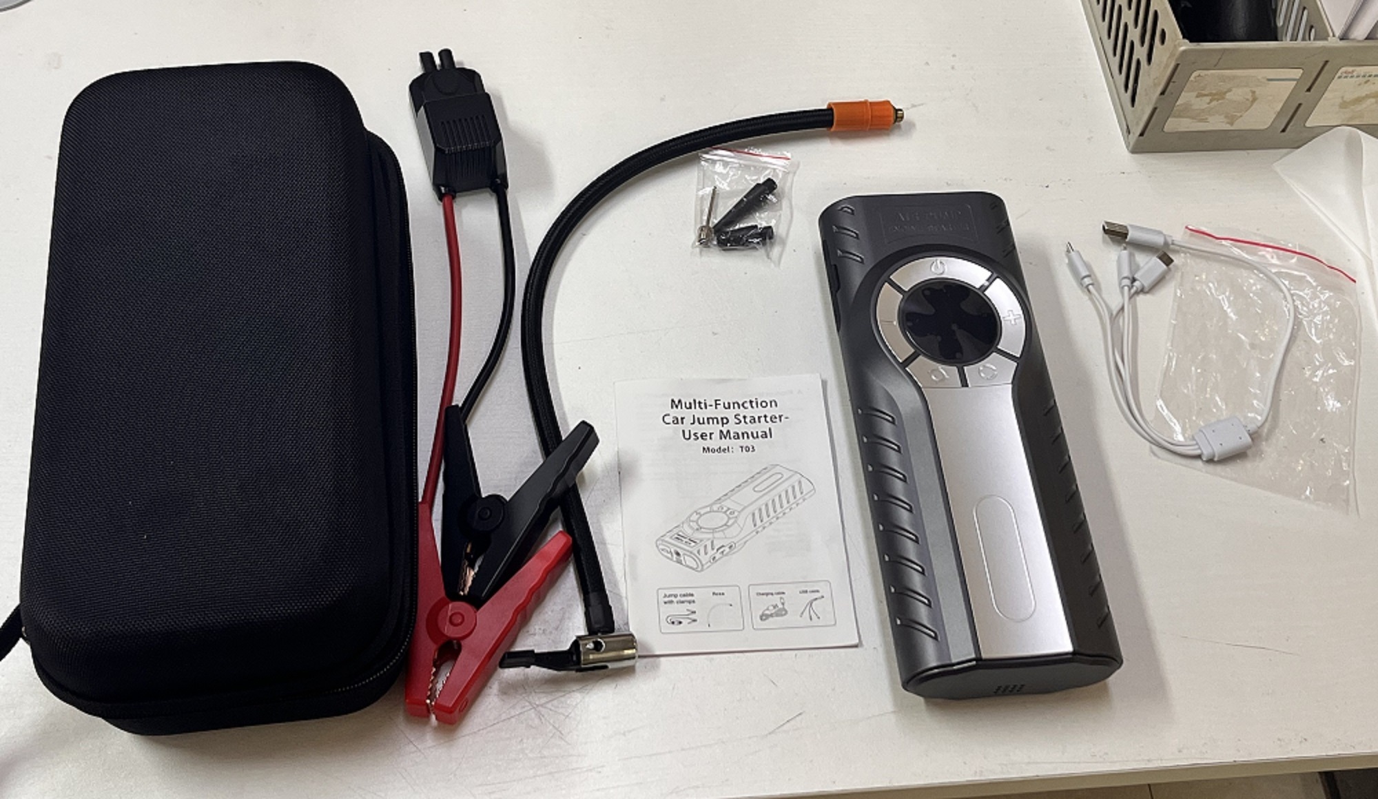 Powerful Jump starter 12V, 12000 mAh, 4 in 1, led light, tire inflator, power station