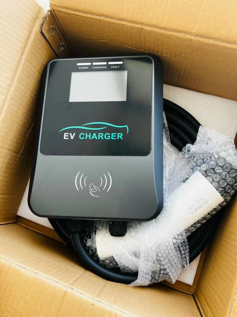 Good quality Wall box type 2 3 phase 16a ev charger 11kw obc for electric cars