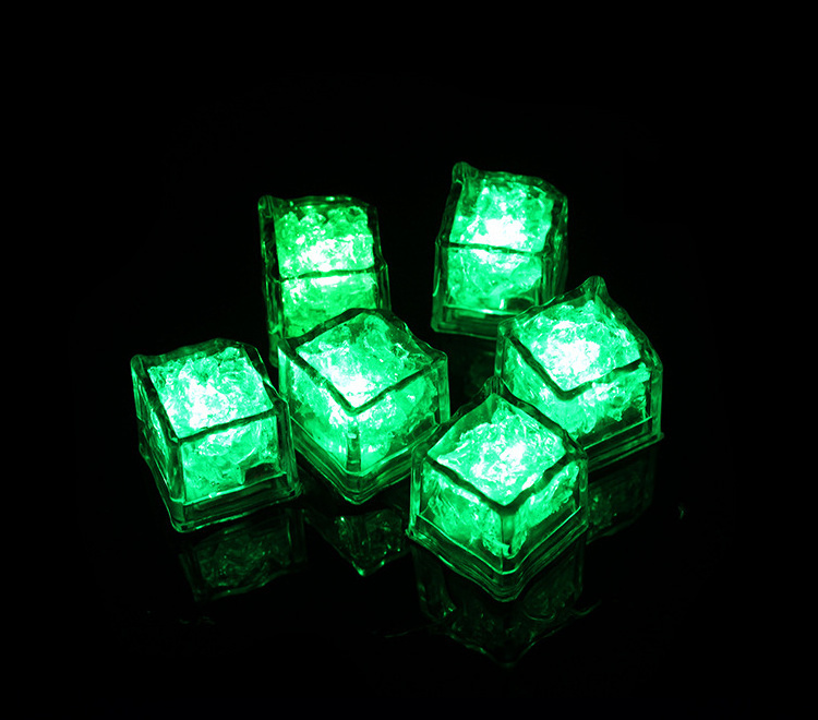 Aoto Colors Mini Romantic Luminous Cube Led Artificial Ice Cube Flash Led Light Wedding Christmas Decoration Party