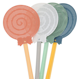 Manual pest control plastic fly swatter for indoor and outdoor usage