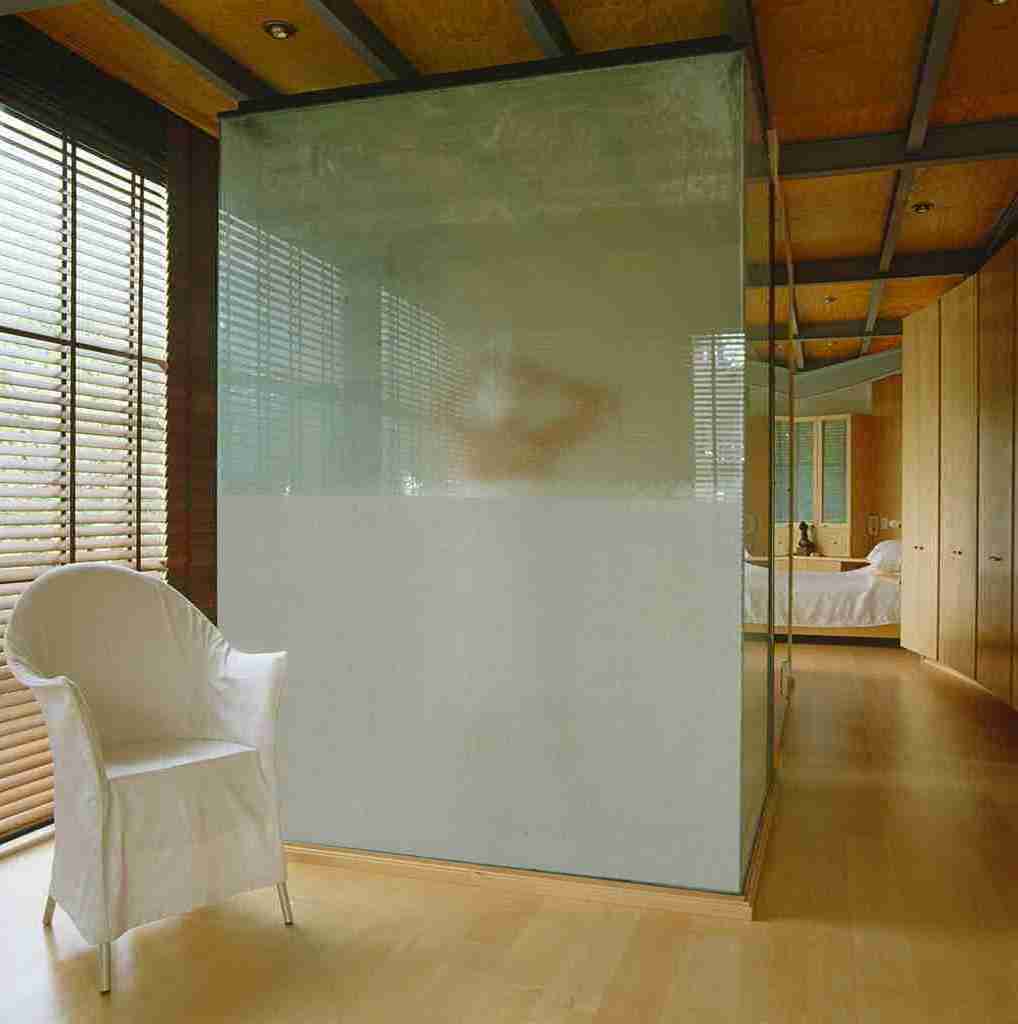 Hot Sale Easy to cut Window Film Home Decorate Self-adhesive Washroom Mirror Film for hotel