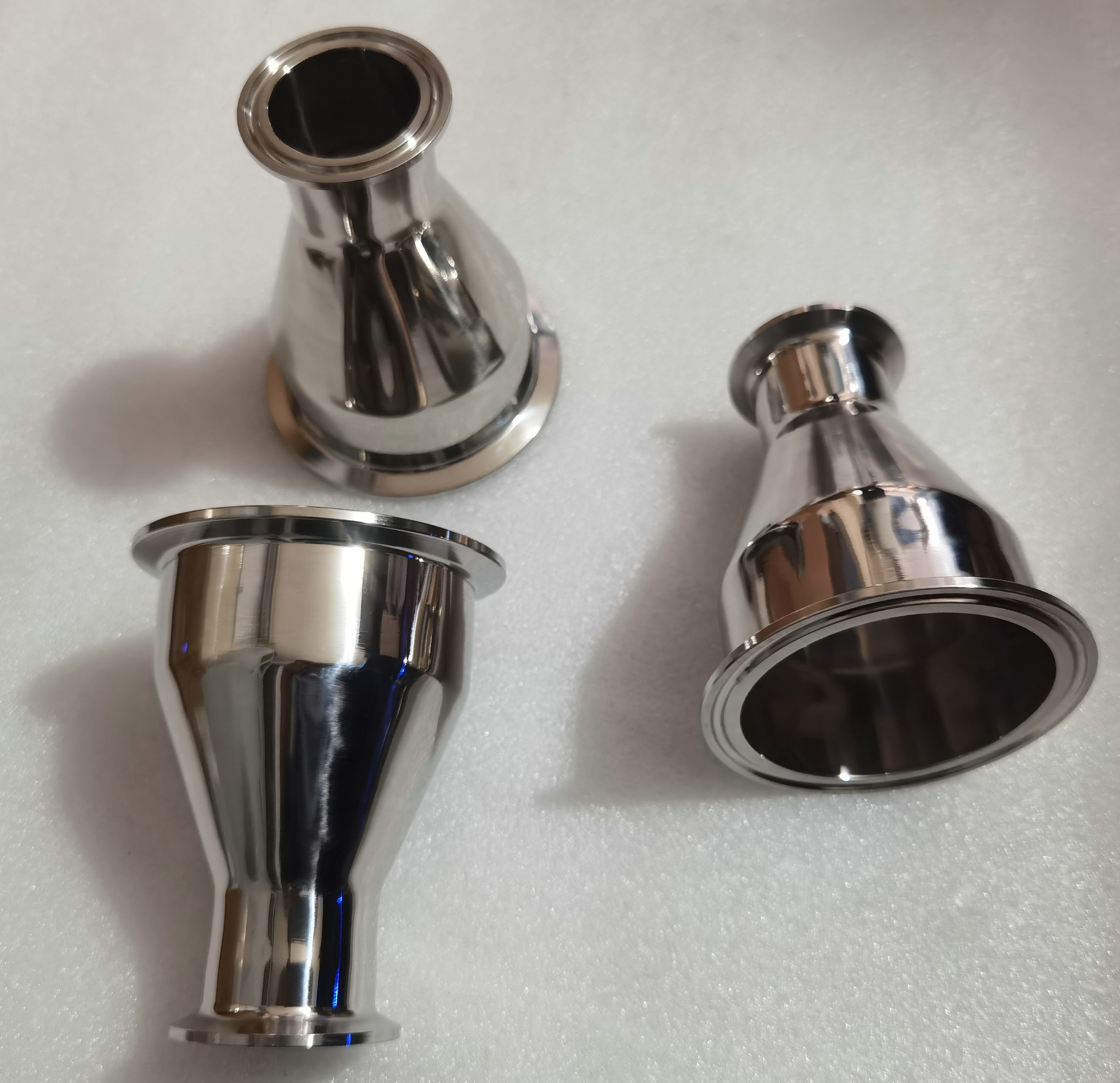 Stainless  Steel   Tri Clamp  Concentric  Reducer  with   Sanitary  Tri Clover  Food Grade   TC  Ferrule  End