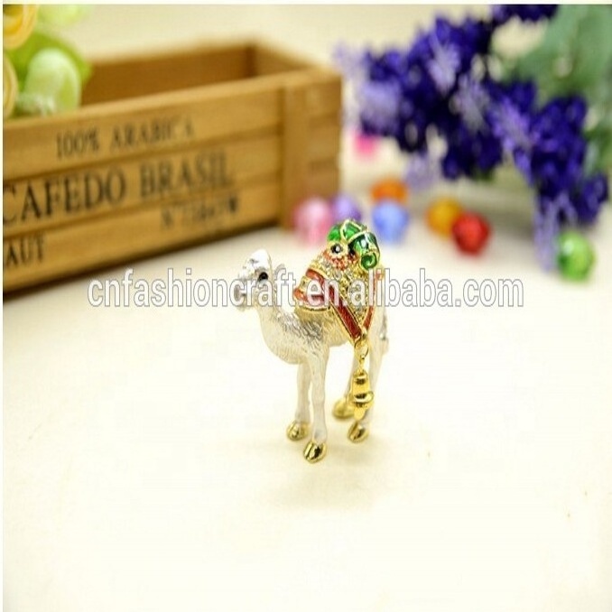 Metal enamel rhinestone camel tourist souvenir dubai gift item